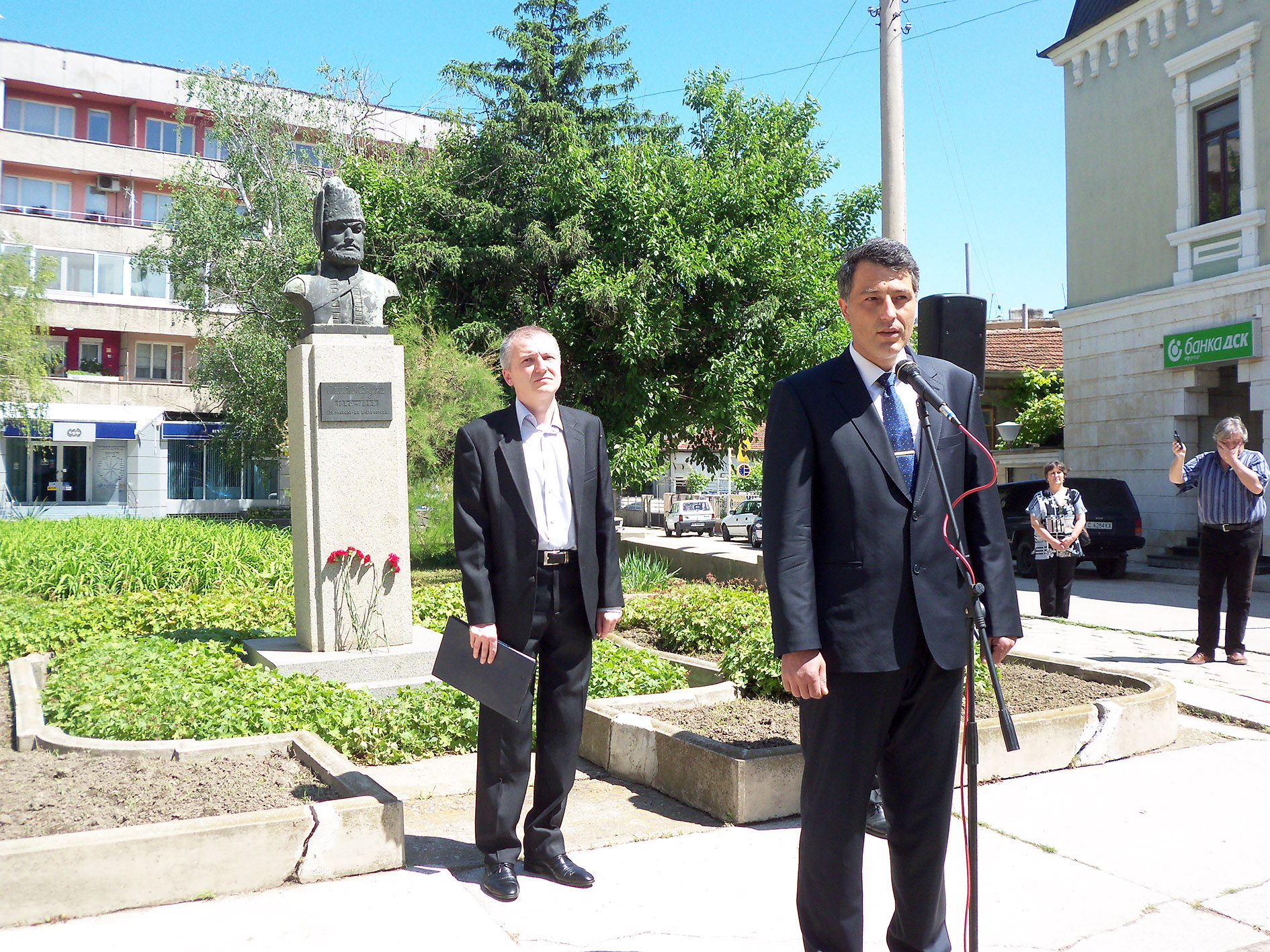 Силистра се поклони пред героите си, загинали за свободата и независимостта на България
