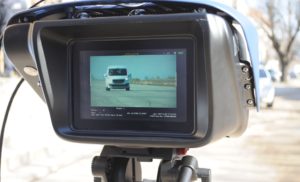 Пътната полиция в Силистра с нова преносима система за контрол на скоростта