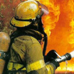 Бързата реакция на пожарникарите спаси две къщи от опожаряване