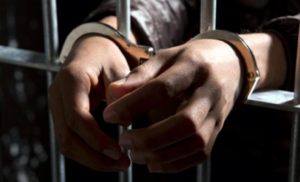 Силистренец е задържан във варненския арест , заради грабеж